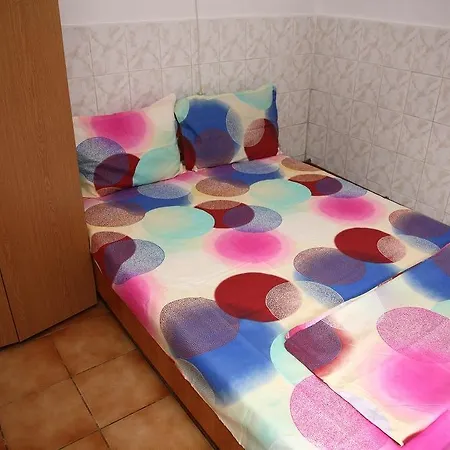Pensiune Casa Megalux *